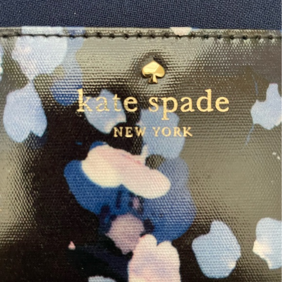 ⭐️NEW Kate Spade Black and Blue Card Holder - Picture 4 of 6